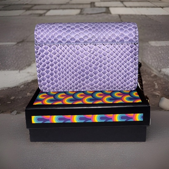 Kurt Geiger NWT Shoreditch Lavender Snakeskin Mini Crossbody Bag - Picture 3 of 10